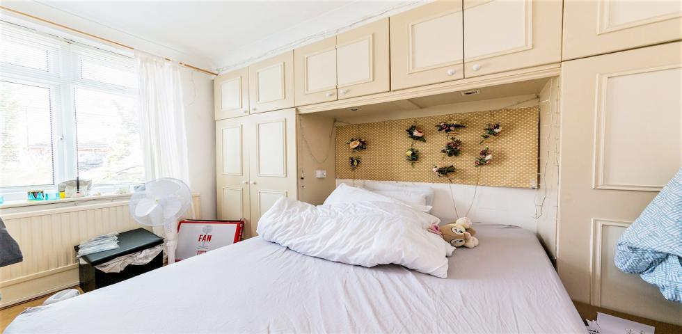 			2 Bedroom, 1 bath, 1 reception Flat			 The Avenue, KILBURN